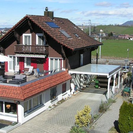 Pension Chalet Charme Siebnen Buitenkant foto
