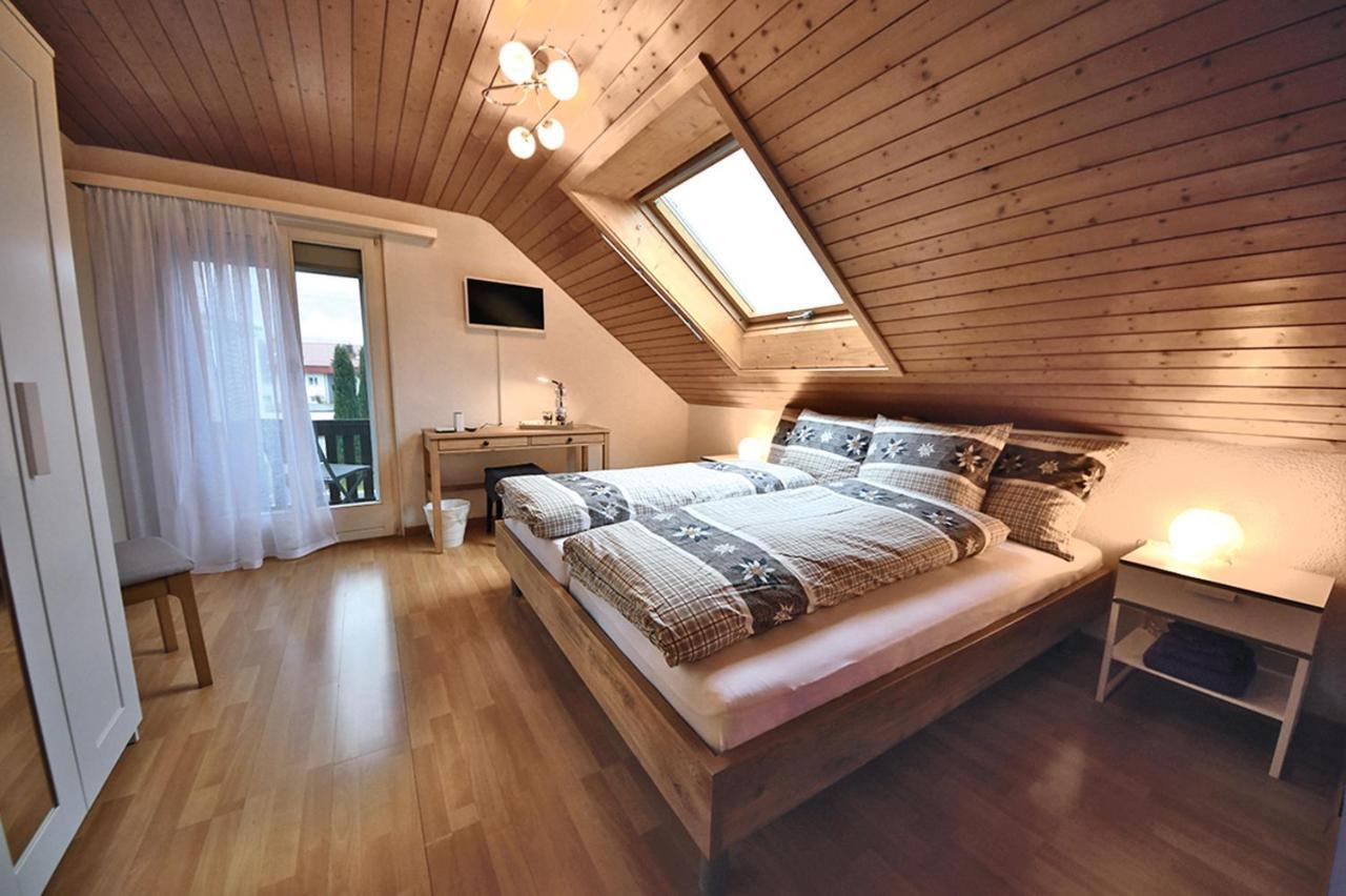 Pension Chalet Charme Siebnen Buitenkant foto